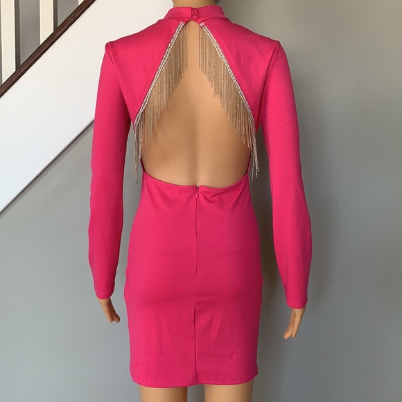 Dresses & Skirts - Open back dress